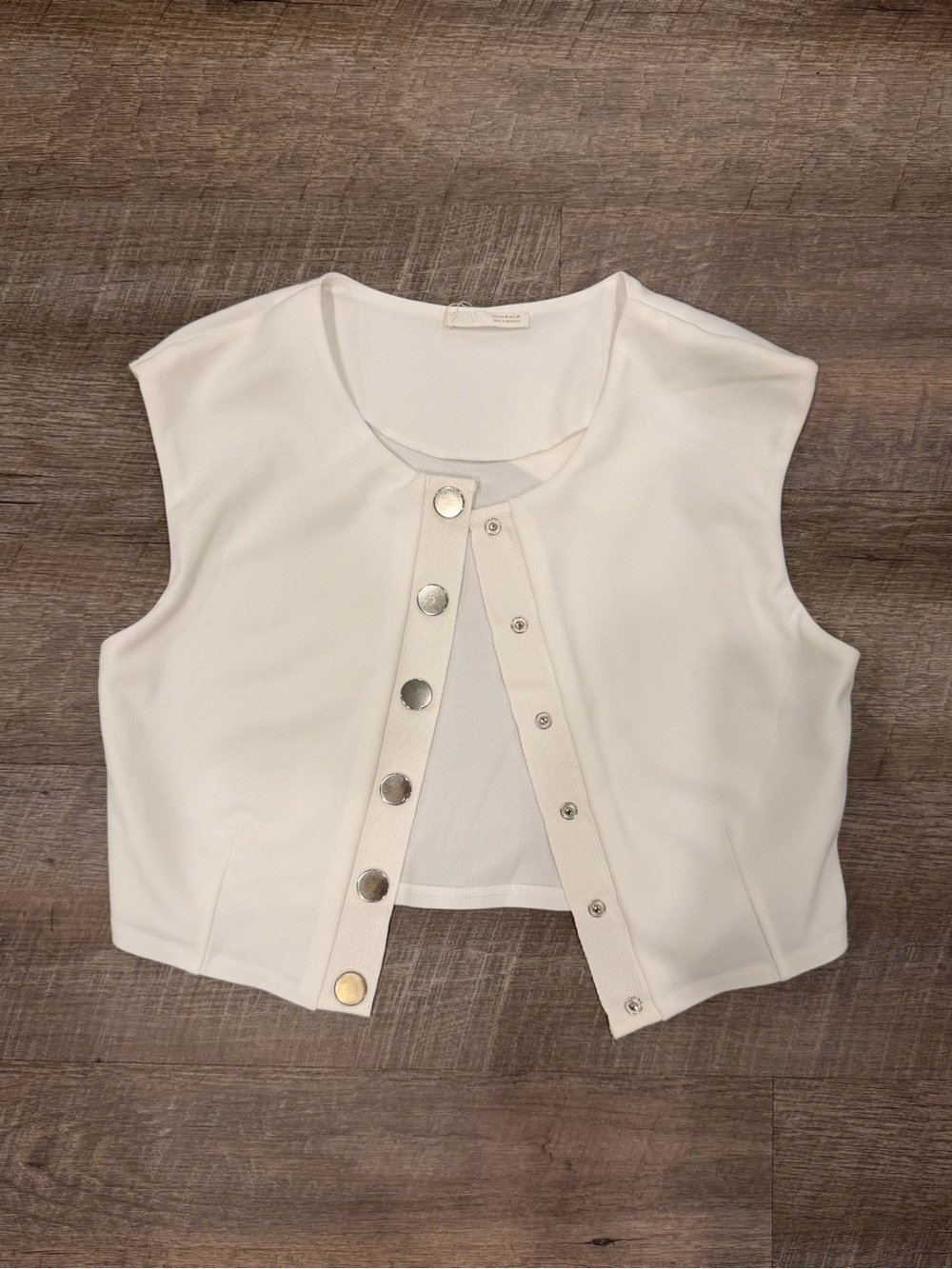 Zara White Crop Vest Top Sz M NWT Sleeveless Button Front Structured Minimalist - Picture 3 of 7